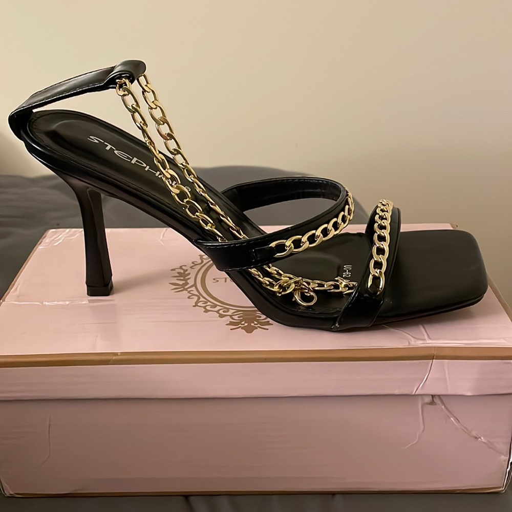 NWOT Chain anklet open toe stiletto heel Sandals 👡